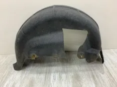 Подкрылок VOLVO V70