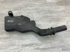 Горловина бачка стеклоомывателя AUDI A5