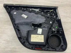 Обшивка двери VOLKSWAGEN PASSAT B6