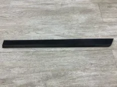 Накладка двери VOLKSWAGEN PASSAT B6