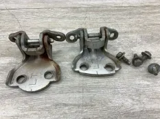 Петля двери ROVER 45