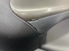 Обшивка двери HONDA ACCORD