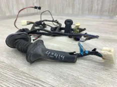 Проводка двери MITSUBISHI GRANDIS
