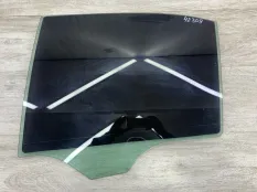 Стекло двери MERCEDES-BENZ C-CLASS