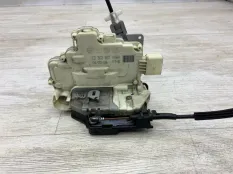 Замок двери VOLKSWAGEN PASSAT B6