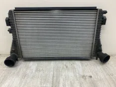 Радиатор интеркулера SKODA OCTAVIA