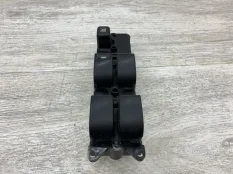 Блок управления стеклоподъемниками MITSUBISHI GRANDIS