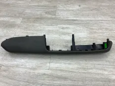 Накладка двери AUDI A4