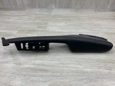 Накладка двери VOLVO V70