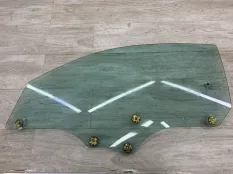 Стекло двери HYUNDAI COUPE