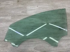 Стекло двери FORD MONDEO