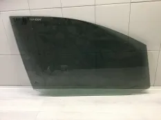 Стекло двери VOLKSWAGEN TOURAN