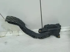 Педаль газа VOLKSWAGEN PASSAT