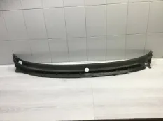 Накладка декоративная (дождевик) Mazda 626