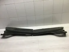 Накладка декоративная (дождевик) RENAULT SC?NIC