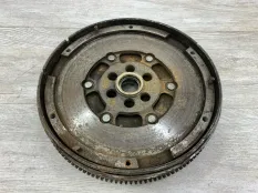 Маховик AUDI A4