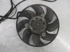 Вентилятор радиатора VOLKSWAGEN PASSAT