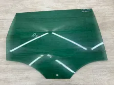 Стекло двери VOLKSWAGEN PASSAT B6