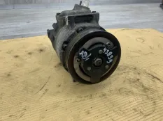 Компрессор кондиционера VOLKSWAGEN PASSAT B6