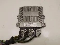 Блок управления двигателем Volvo V50 2006