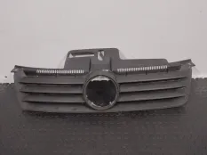 Решетка радиатора Volkswagen Polo 4 2005