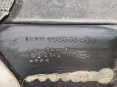 Обшивка двери передней правой Ford Mondeo 3 2003