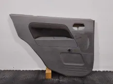 Обшивка двери задней левой Ford Fusion 2005