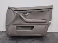 Обшивка двери передней правой Audi A4 B6 2002