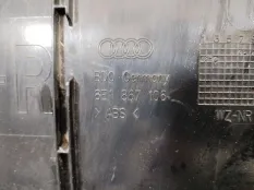Обшивка двери передней правой Audi A4 B6 2002