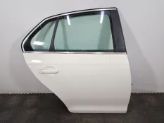 Дверь задняя правая Volkswagen Jetta 5 2007