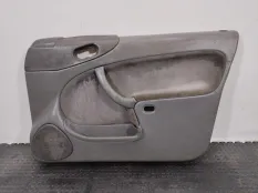 Обшивка двери передней правой Saab 9-3 2000