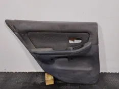 Обшивка двери задней левой Hyundai Elantra 3 2003