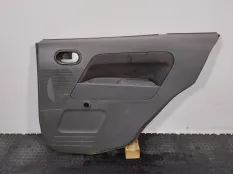 Обшивка двери задней правой Ford Fusion 2005