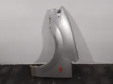 Крыло переднее левое Mazda Premacy 2001