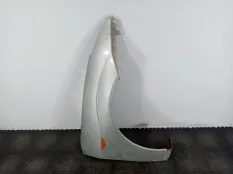 Крыло переднее правое Ford Focus рест. 2001