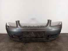 Бампер передний Volkswagen Touran 2005