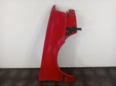 Крыло переднее правое Audi 80 B4 1995