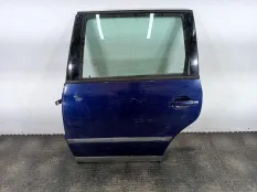 Дверь задняя левая Volkswagen Passat B5 2000
