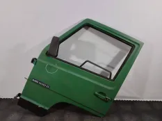 Дверь передняя левая Mercedes-Benz MB100 1992