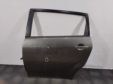 Дверь задняя левая Toyota Corolla Verso 2 AR10