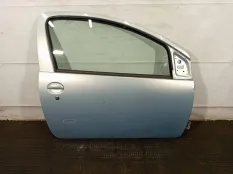 Дверь передняя правая Toyota Aygo AB10 2005