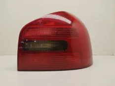 Фонарь задний правый Audi A3 8L 1999 8L0945096