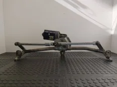 Трапеция стеклоочистителя Volkswagen Golf 4 2003