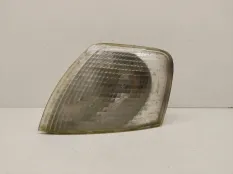 Указатель поворота левый Volkswagen Passat B5 1999