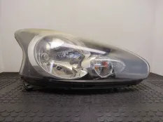 Фара правая Toyota Aygo AB10 2006 811100H070