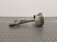 Поршень Opel Corsa C 2003