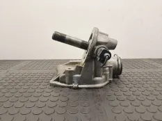 Корпус масляного фильтра Volkswagen Golf 4 1999