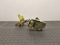 Замок багажника Honda CR-V рест. 1999