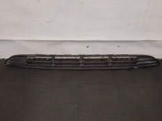 Решетка в бампер Ford Focus 2001 98ABA018A58