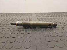 Форсунка топливная Volvo V40 рест. 2000 0432193753